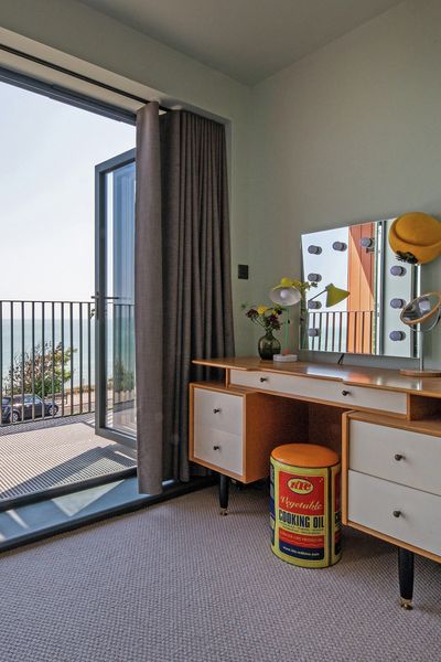 Sistemas de rieles, SG 6465, Leviso Light, Wings Close, Broadstairs, United Kingdom