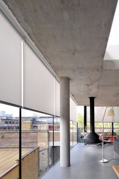 Sistemas de enrollables, SG 4930, Multiscreen 1-10%, Room shot "Bateman's Row Penthouse Apartment", London, United Kingdom