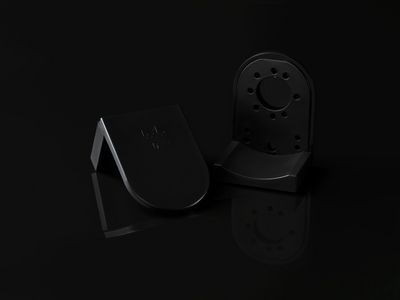 Sistemas de enrollables, Black