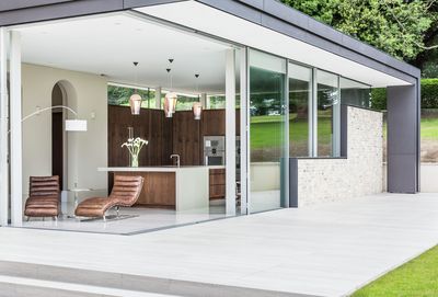 Sistemas de enrollables, SG 4970, Multiscreen 1-10%, Broughton House, Sevenoaks, Kent, United Kingdom