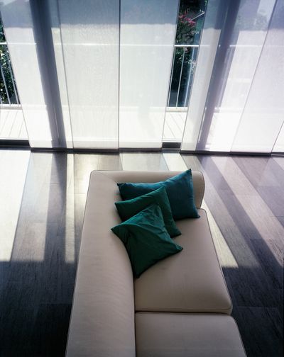 Sistemas de panel japonés, SG 2700, Room shot