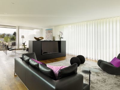 Sistemas de rieles, SG 5600, Colorama 2, Room shot "Private Home", Gümligen, Switzerland, Wave