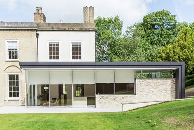 Sistemas de enrollables, SG 4970, Multiscreen 1-10%, Broughton House, Sevenoaks, Kent, United Kingdom