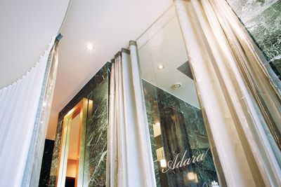 Sistemas de rieles, Customer Fabrics, Room shot "Hotel Park Weggis", Switzerland, Recess