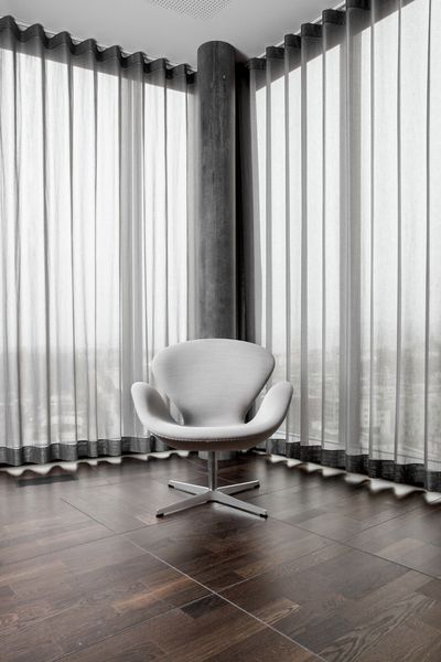 Sistemas de rieles, SG 6010, Someo, Postfinance Headquarters, Bern, Switzerland, Wave