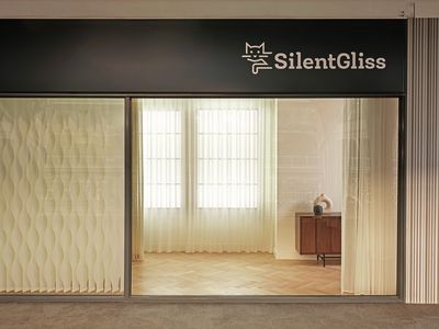 Sistemas de bandas verticales, SGGB Studio/Showroom London