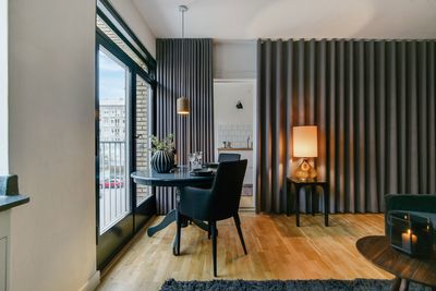 Sistemas de rieles, SG 6465, Colorama Dimout, The Queen Fisher Suite, Copenhagen, Denmark, Wave