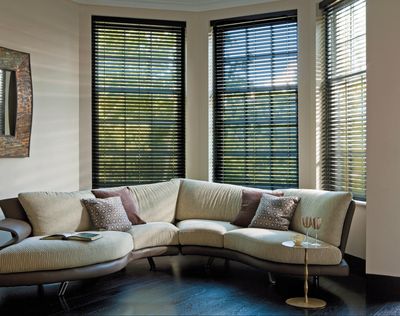 Sistemas de Venecianas, SG 8960, Room shot, wood slats 50mm