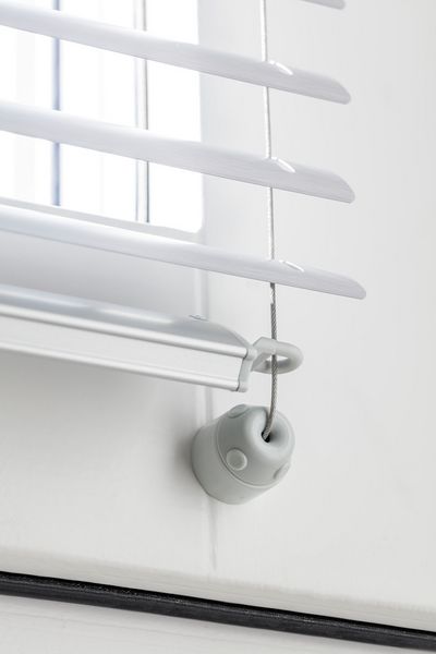 Sistemas de Venecianas, SG 8110