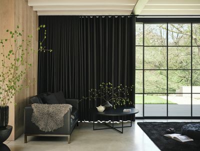 Sistemas de rieles, SG 5600, Deep, Private House, Cardiff, United Kingdom, Black