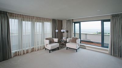 Sistemas de rieles, SG 5600, Customer Fabrics, Room shot "Rawsons Retreat", Kent, United Kingdom