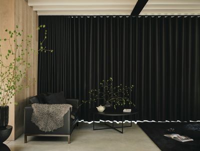 Sistemas de rieles, SG 5600, Deep, Private House, Cardiff, United Kingdom, Black