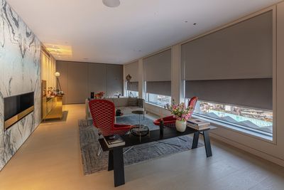 Sistemas de enrollables, SG 4960, Multiscreen 1-10%, Centre Point, London, United Kingdom, Recess