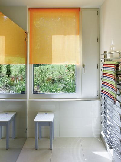 Sistemas de enrollables, SG 4905, Colorama 1, Room shot "Private Home", Gümligen, Switzerland